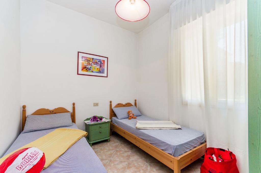 Condominio Brionetta Bibione Exteriör bild